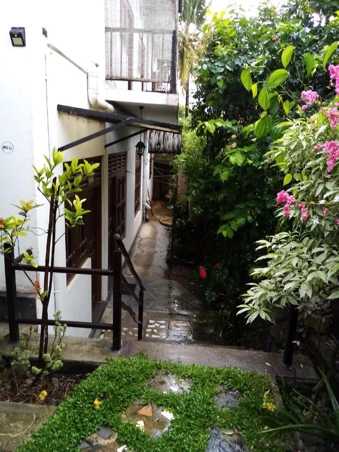 Sunny Side 89 Hotel กอลล์ ภายนอก รูปภาพ