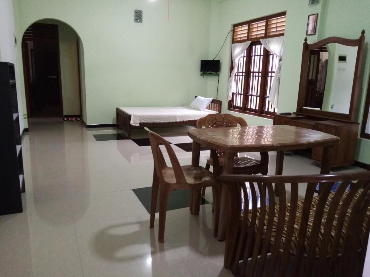 Sunny Side 89 Hotel กอลล์ ภายนอก รูปภาพ